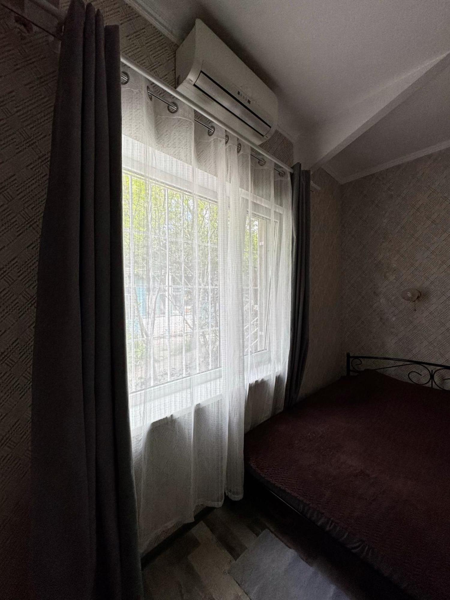 French Apartment In Odessa מראה חיצוני תמונה